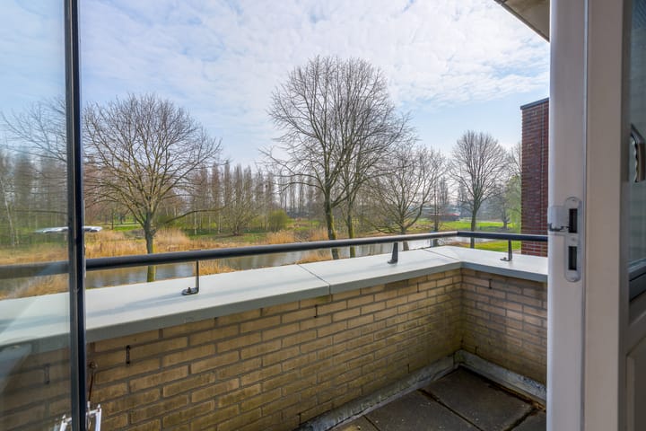 Foto 51 van Simon van Collemstraat 180