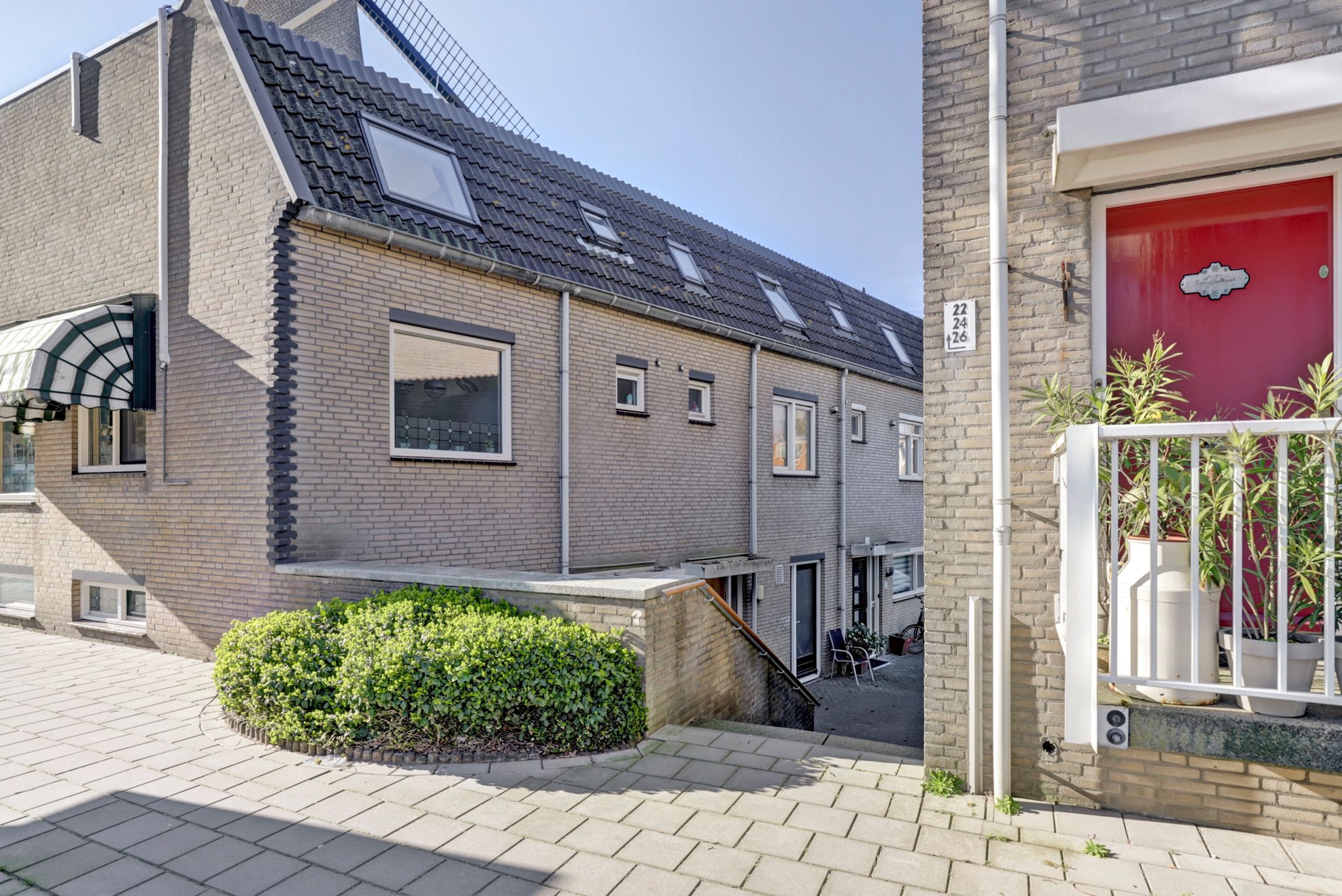 Foto 33 van Vlaardingerstraat 24