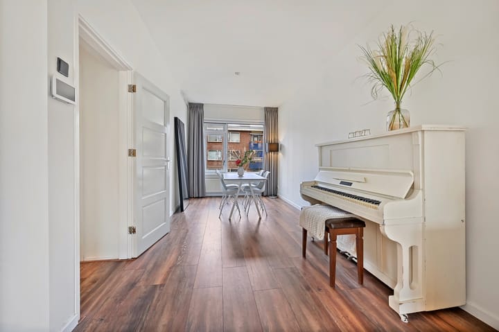 Photo 6 of Busken Huetlaan 88