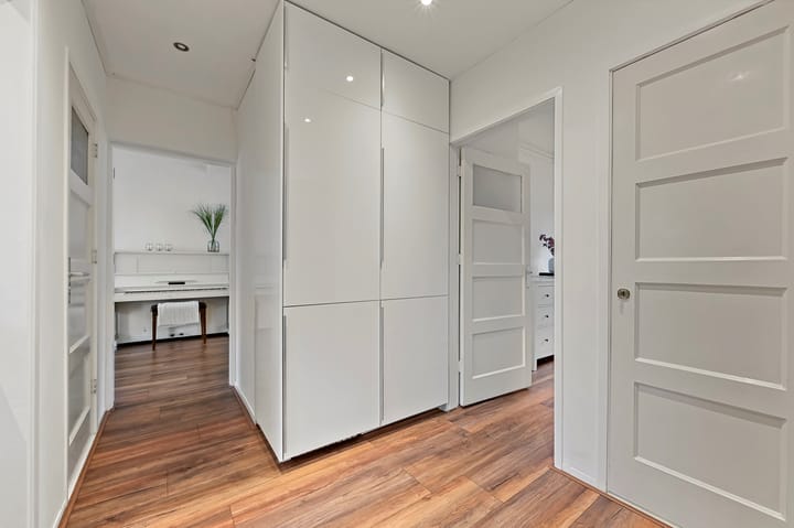 Photo 14 of Busken Huetlaan 88