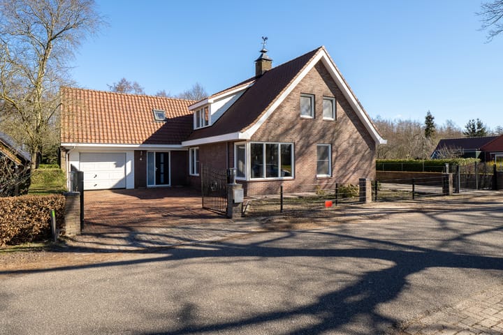 Hoopsteeweg 4