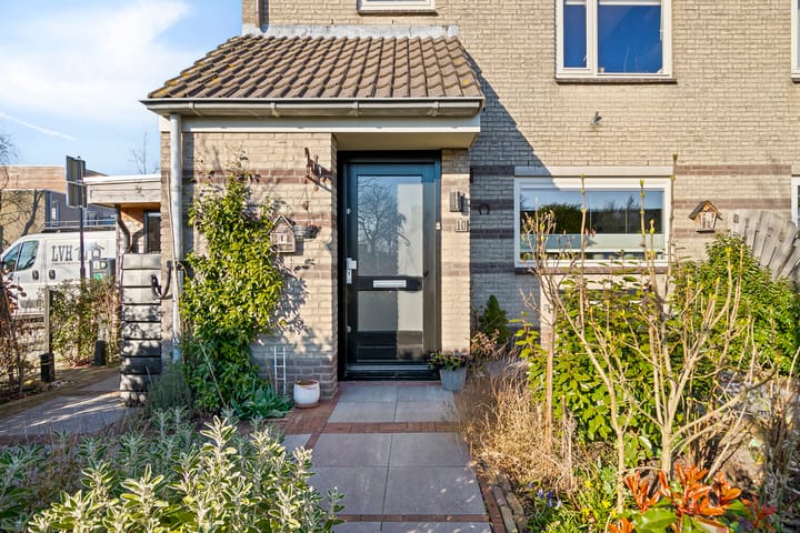 Foto 8 van Caro van Eycklaan 10