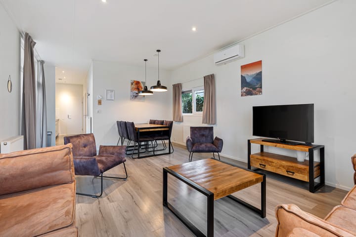 Photo 6 of Valkenburgerweg 128-V242