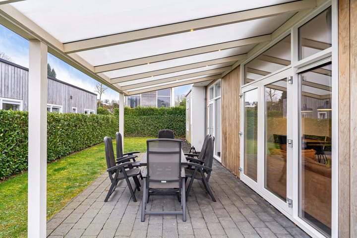 Photo 14 of Valkenburgerweg 128-V242