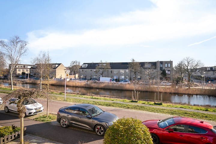 Foto 48 van Caro van Eycklaan 10