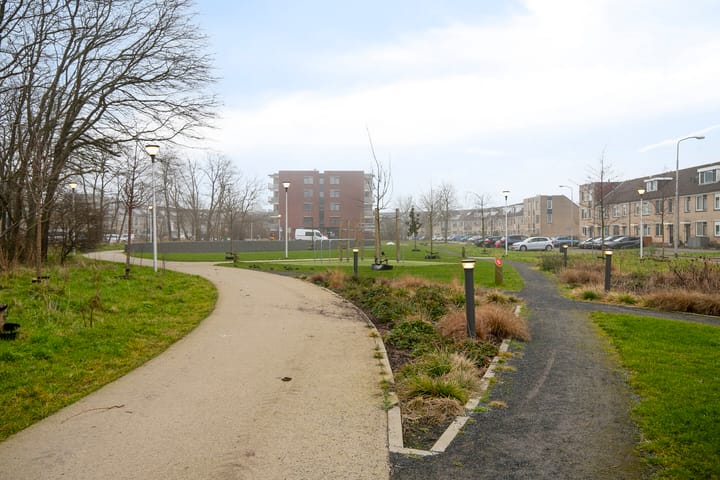 Foto 59 van Caro van Eycklaan 10