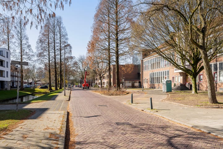 Foto 24 van Professor Poelslaan 26-A