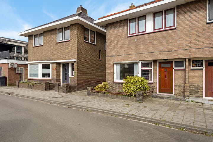 Foto 3 van Emmastraat 8