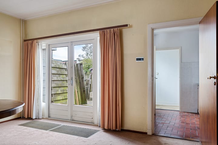 Foto 12 van Emmastraat 8