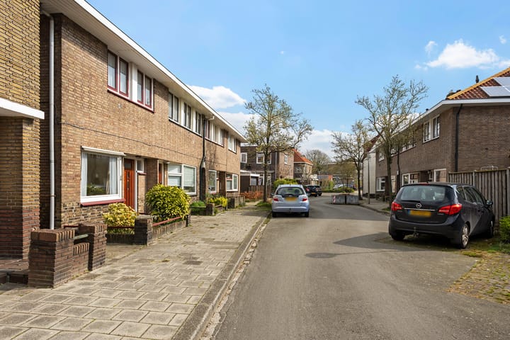 Foto 33 van Emmastraat 8