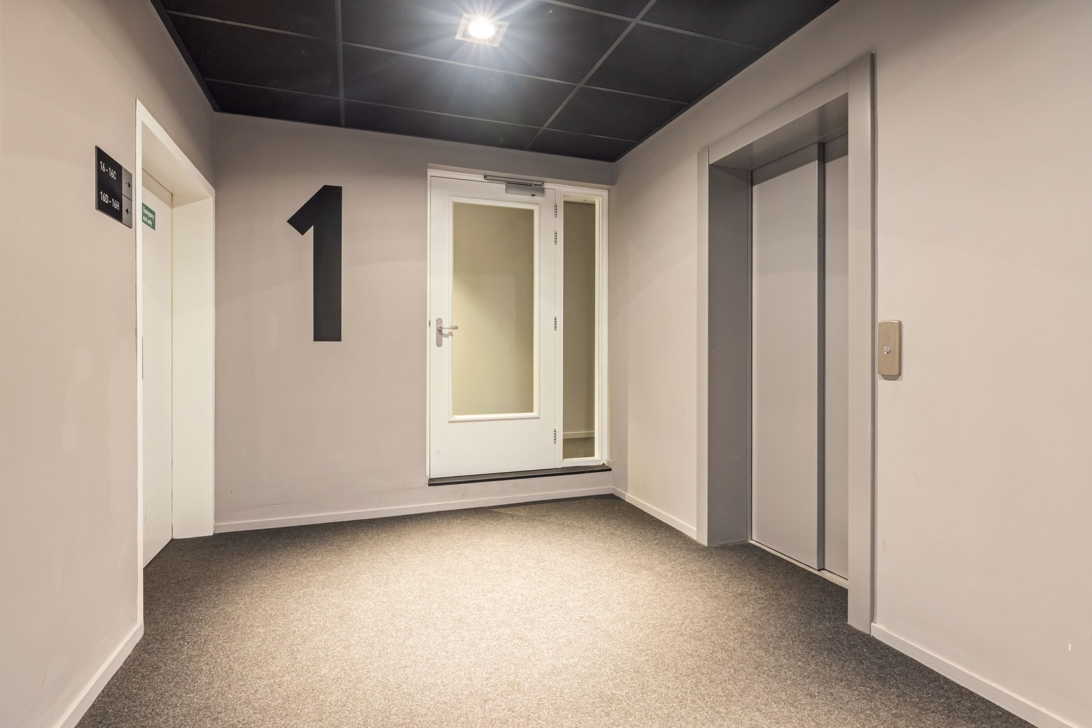 Foto 6 van Markt 16-D