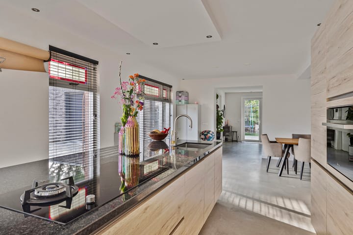 Foto 11 van Brouwerslaan 8