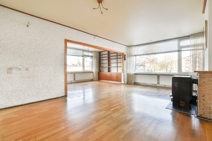 Photo 2 of Maarten Lutherweg 109