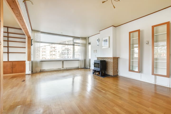 Photo 3 of Maarten Lutherweg 109