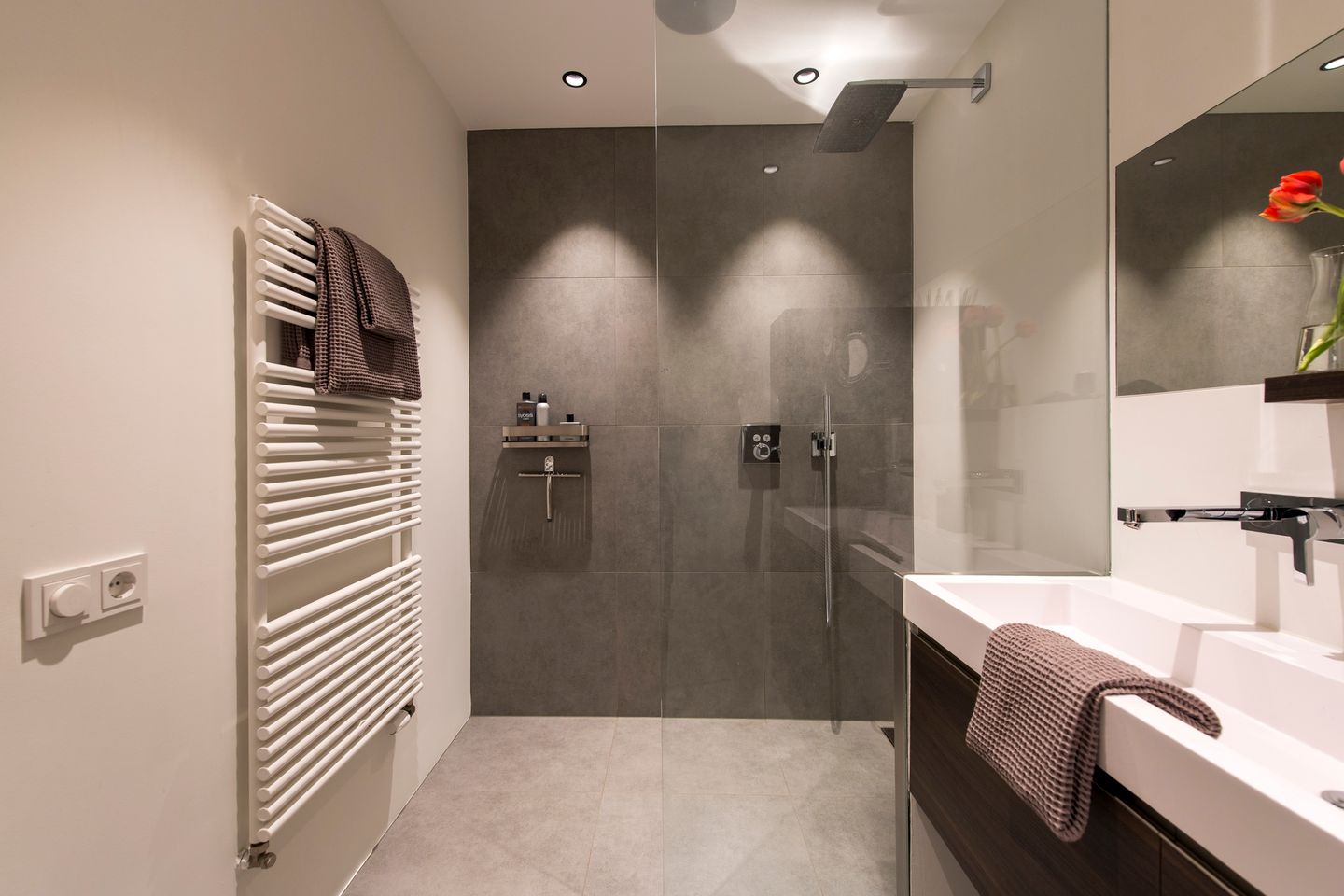 Photo 25 of Piusplein 48-08