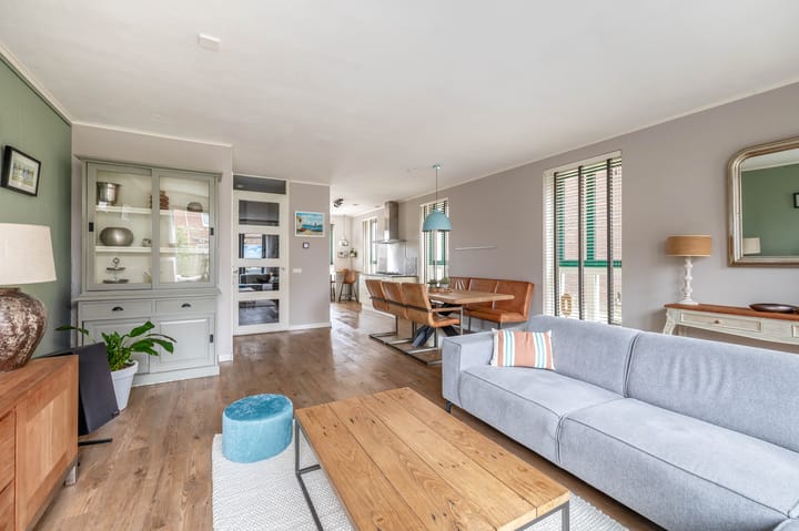 Foto 15 van Houtstraat 41