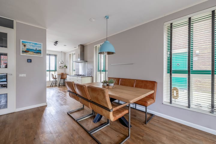 Foto 16 van Houtstraat 41