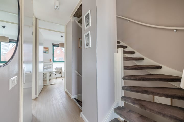 Foto 33 van Houtstraat 41