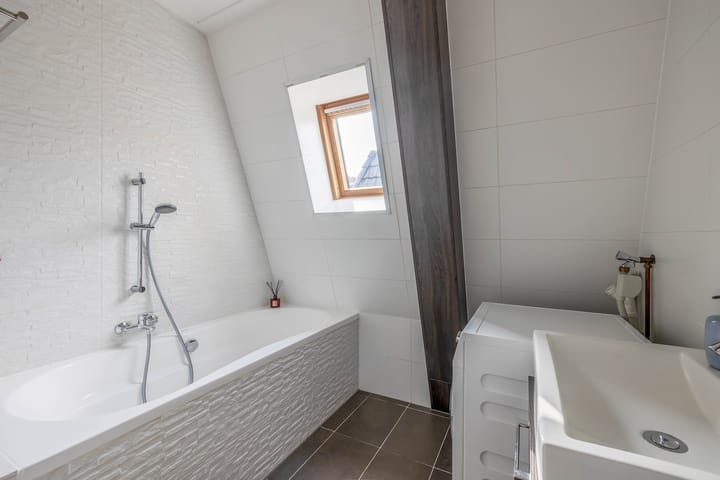 Foto 38 van Houtstraat 41