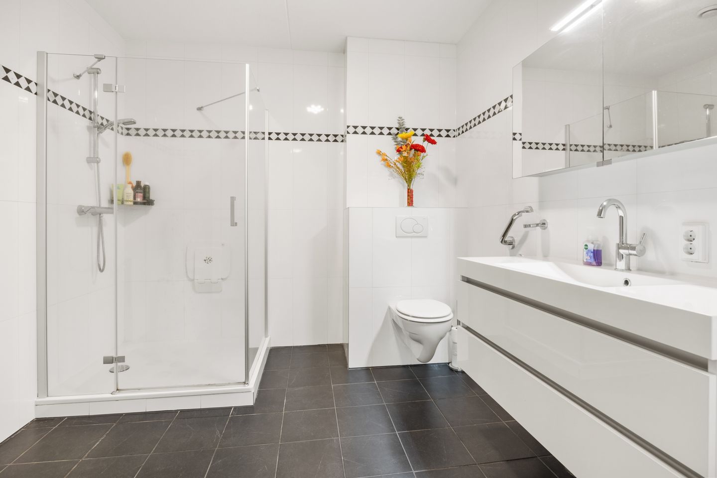 Foto 4 van Spoorlaan 65