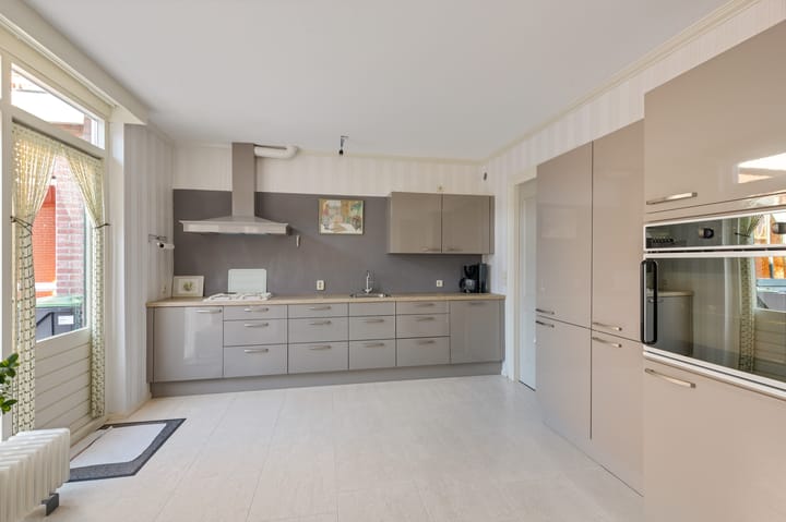 Foto 23 van Midstraat 120