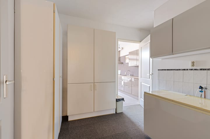 Foto 26 van Midstraat 120