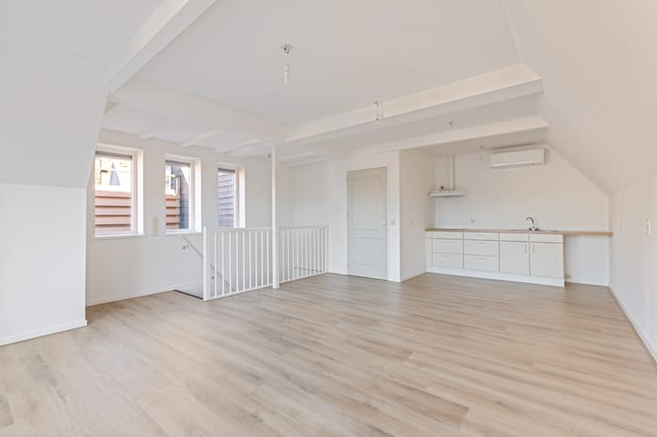 Foto 34 van Midstraat 120