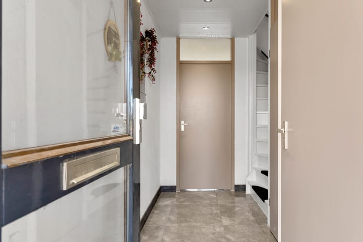 Photo 10 of Regentesseweg 17