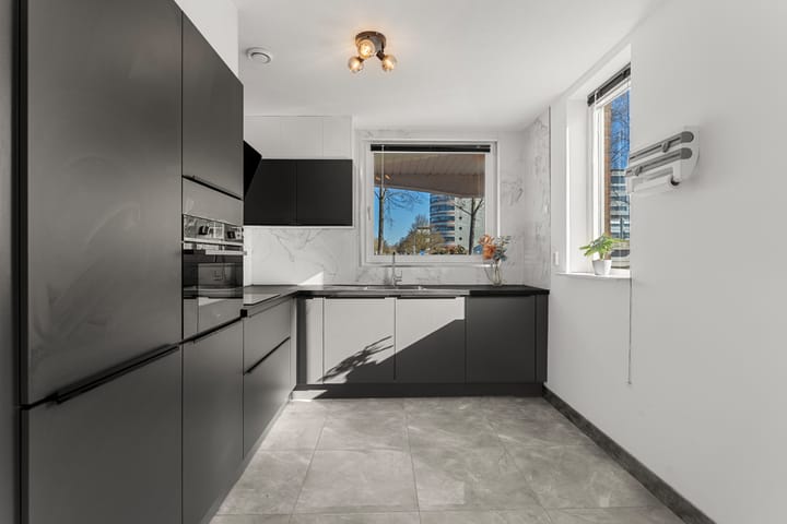 Photo 15 of Regentesseweg 17