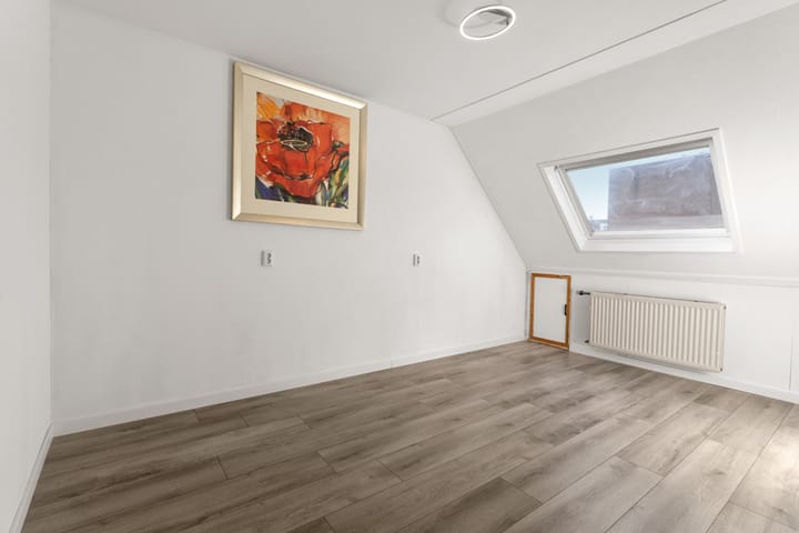 Photo 26 of Regentesseweg 17