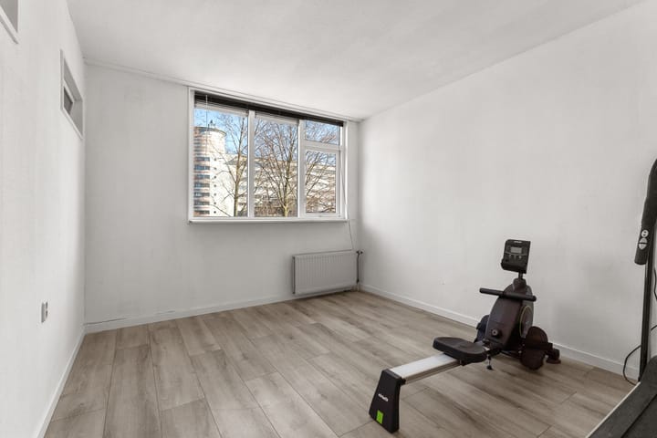 Photo 38 of Regentesseweg 17