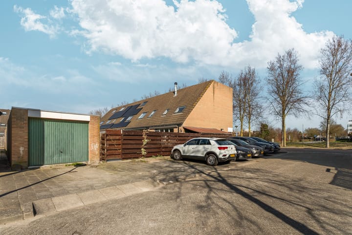 Photo 51 of Regentesseweg 17