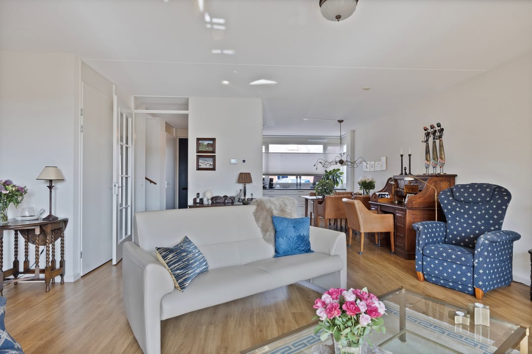 Foto 8 van Emerald 10