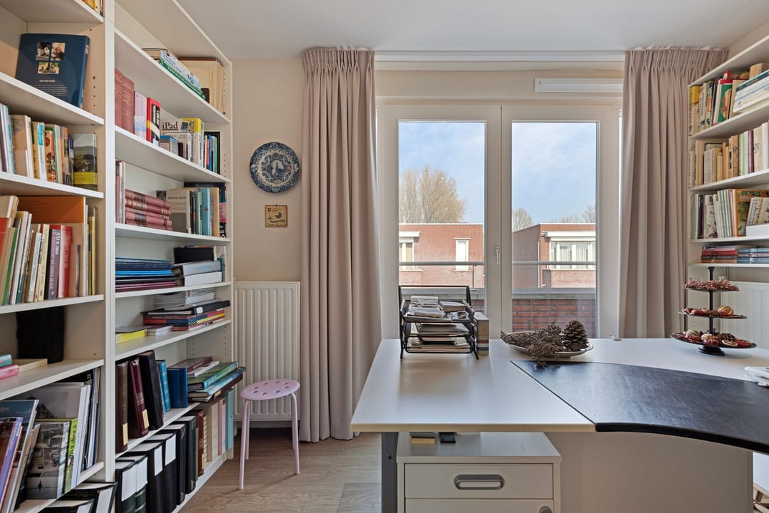 Foto 26 van Emerald 10