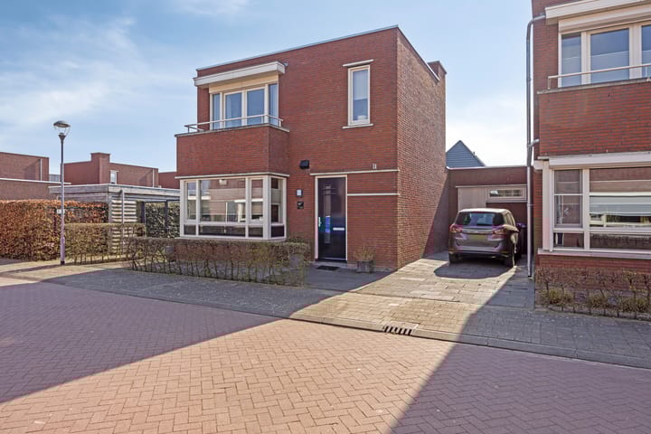 Foto 36 van Emerald 10