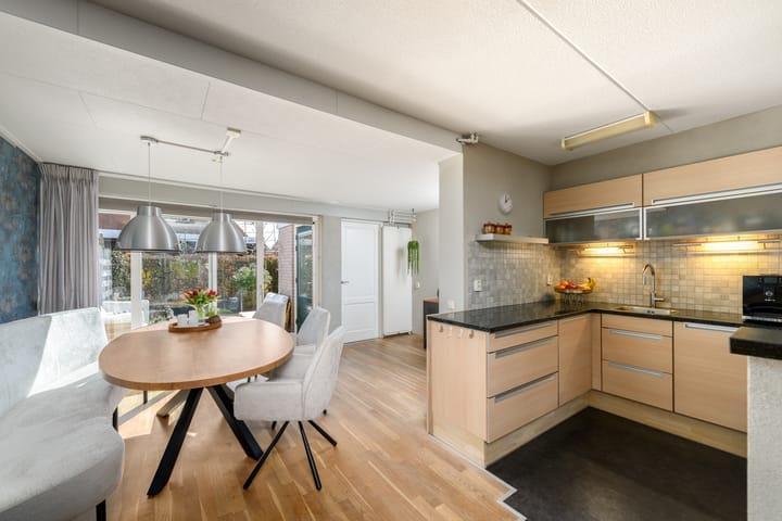 Foto 6 van Rienstraat 37