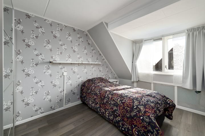 Foto 25 van Rienstraat 37