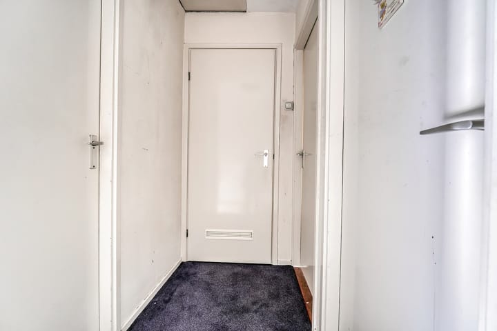 Photo 18 of Brouwerstraat 56