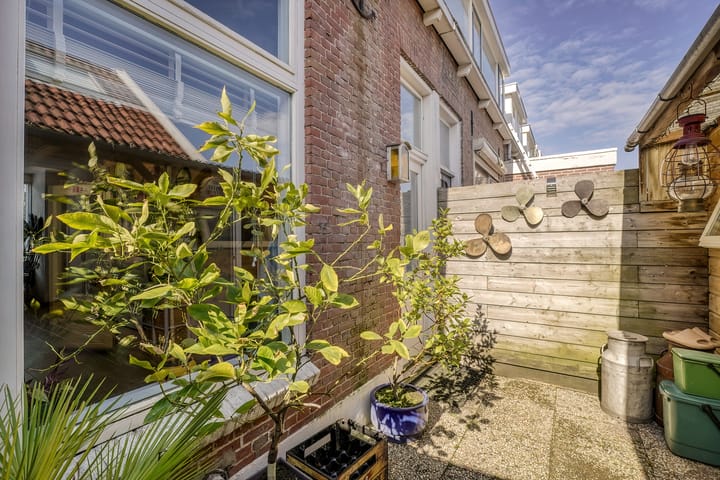 Photo 35 of Brouwerstraat 56