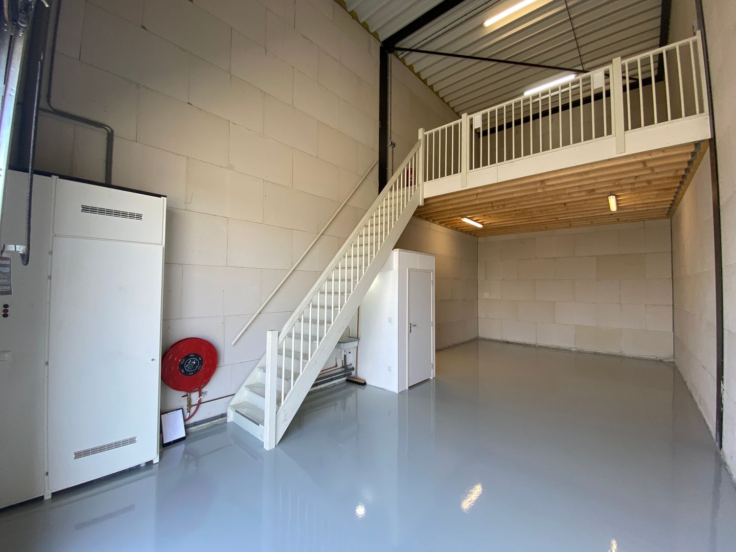 View photo 5 of Schutweg 21-7