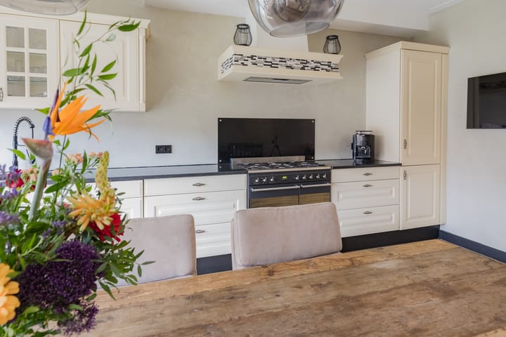 Foto 14 van Trompstraat 96