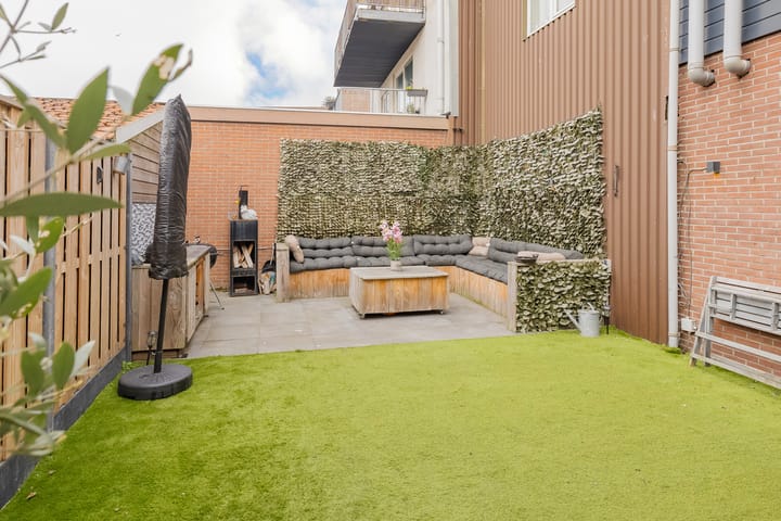 Foto 19 van Trompstraat 96