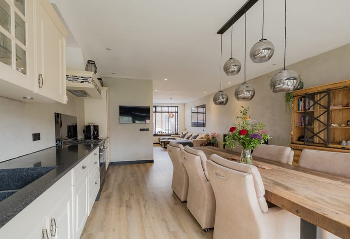 Foto 11 van Trompstraat 96