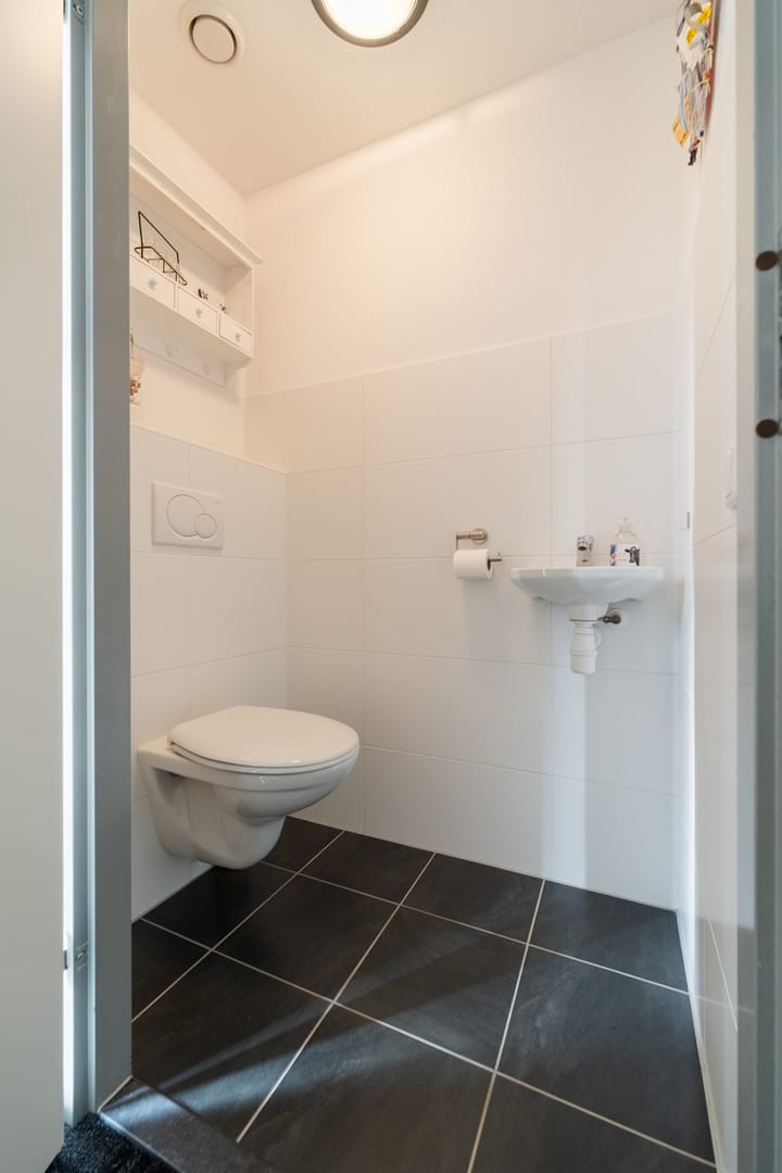 Foto 10 van Schweitzersingel 8