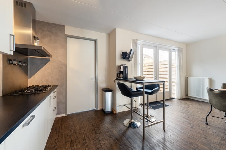 Foto 25 van Schweitzersingel 8