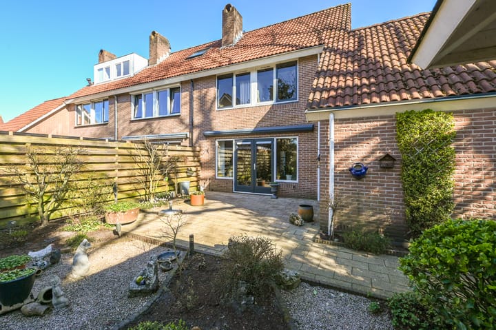 Foto 32 van Bentinckstraat 53