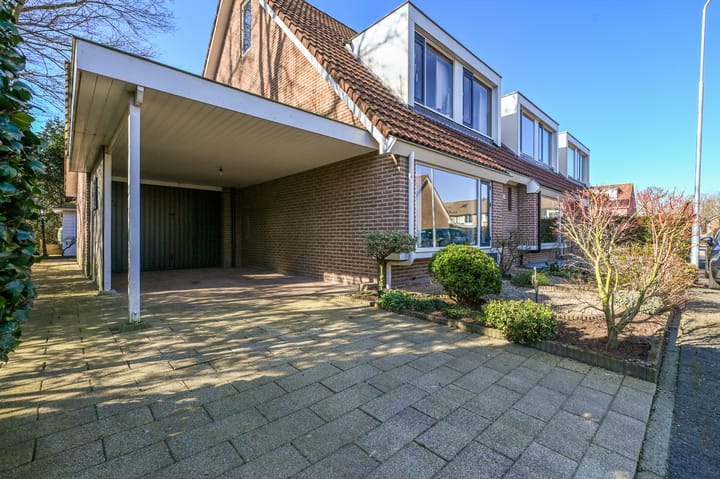 Foto 38 van Bentinckstraat 53