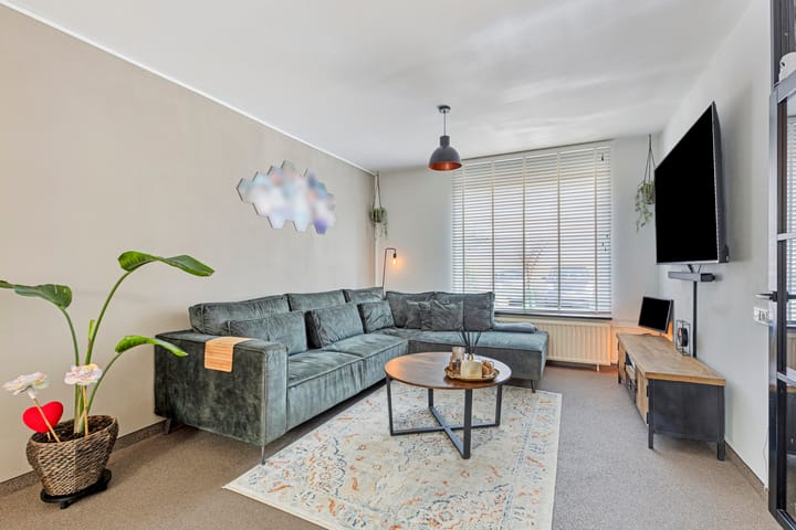 Foto 3 van Pliniushof 36