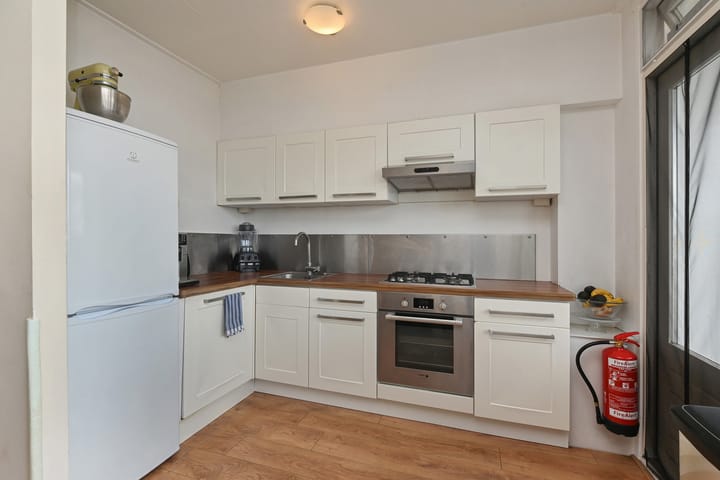 Photo 2 of Marcellus Emantslaan 65