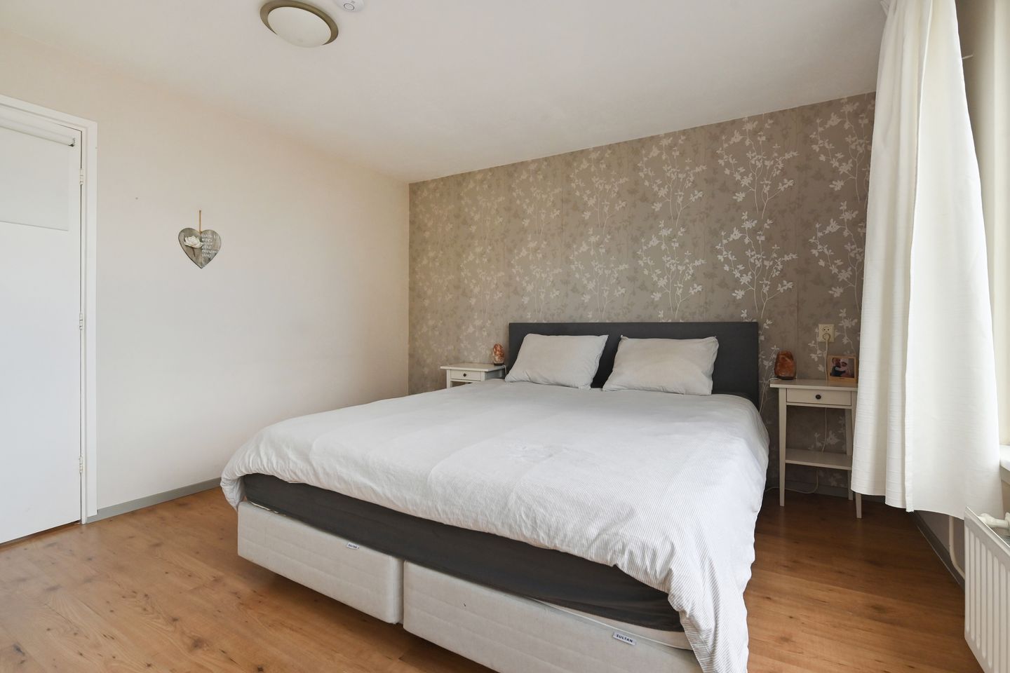 Photo 5 of Marcellus Emantslaan 65